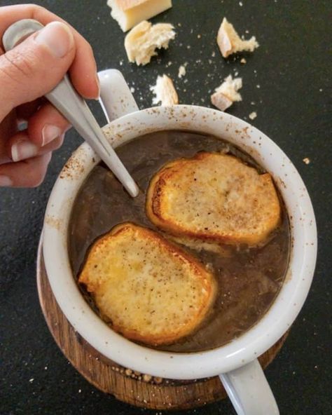 Panera French Onion Soup, The Best French Onion Soup, Soup Panera, Quick Appetizer Recipes, Panera Copycat, Best French Onion Soup, Quick Appetizer, Best Soup Recipes, Quick And Easy Appetizers