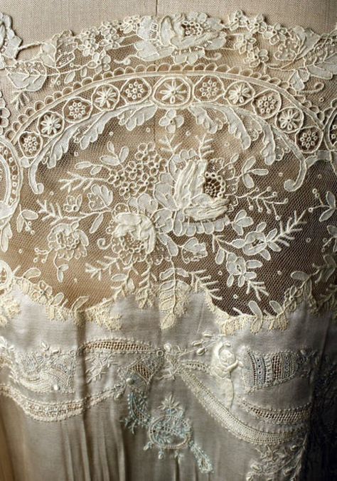 Wedding Ideas: antique-vintage-lace Pearl And Lace, Linens And Lace, Antique Linens, Wedding Lingerie, Lace Ribbon, Antique Lace, Lace Making, Lace Embroidery, Vintage Lingerie