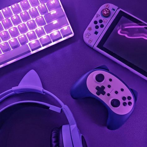 Gaming Aesthetic Purple, Gamer Art Aesthetic, Purple Streamer Aesthetic, Gamer Purple Aesthetic, Neon Gaming Aesthetic, Purple Gamer Aesthetic Wallpaper, Gaming Purple Aesthetic, Gaming Pfp Aesthetic, Purple Game Aesthetic