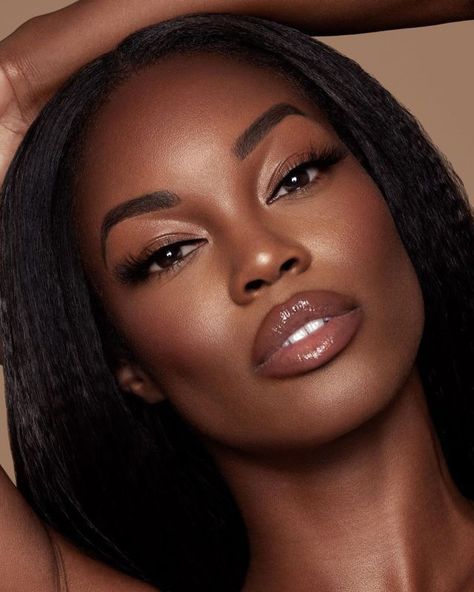 Dag Make Up, Elegantes Makeup, Natural Prom Makeup, Mekap Mata, Flot Makeup, Makeup For Black Skin, Brown Skin Makeup, Soft Glam Makeup, Smink Inspiration