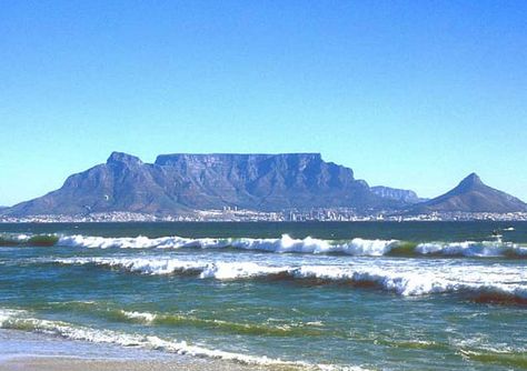 Blue Bay in Bloubergstrand has an excellent view of Table Mountain. Table Mountain Cape Town, Visit South Africa, Blue Bay, Africa Do Sul, South Africa Travel, Holiday Places, Table Mountain, Cape Town South Africa, Western Cape