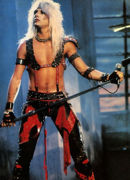 Vince Neil - Looks that Kill video Vestiti In Jeans, Motley Crue Nikki Sixx, 80s Hair Metal, 80s Rocker, Shout At The Devil, Rocker Boy, Hair Metal Bands, Vince Neil, 80s Hair Bands