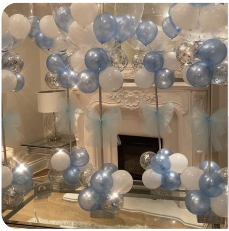 Centerpieces With Balloons, Boy Baby Shower Centerpieces, Deco Ballon, Twinkle Twinkle Baby Shower, Bedroom Decorations, Diy Balloon Decorations, Balloon Ideas, Baby Shower Decorations For Boys