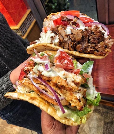 Kebab Aesthetic, Eating Junk Food, Extreme Food, Food Goals, Food Obsession, Delicious Healthy Recipes, Pretty Food, Food Cravings, Diy Food Recipes