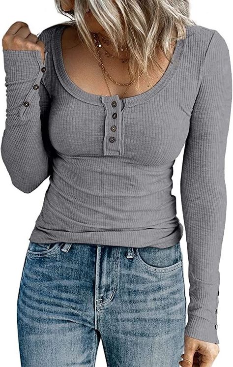 Casual Long Sleeve Shirts, Lovely Tops, Scoop Neck Top, Henley Top, Womens Long Sleeve Shirts, 가을 패션, Knitted Tshirt, Look Chic, Casual Fall