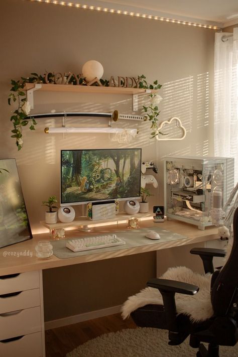 Aesthetic Setup Ideas, Cute Gaming Room Ideas, Cozy Pc Desk Setup, Double Pc Gaming Setup, Study Gaming Room, Cozy Aesthetic Office, Cozy Desk Setup Study, Gaming Desk Inspiration, Aesthetic Gaming Desk Setup