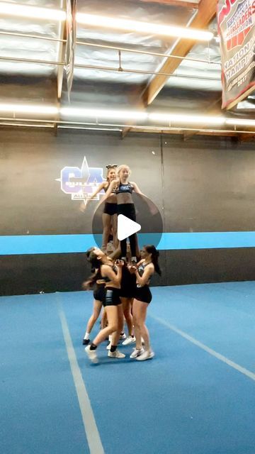 𝑶𝒏𝒕𝒂𝒓𝒊𝒐 𝑷𝑹𝑬𝑷 on Instagram: "Blackout putting in work!! Regional we’re coming for ya!!!   #summit #regionalsummit #d1 #cheer #cheerleader #cheerlife #pyramid #stunting #prep #cheerprep #stunts" Cheer Level 1 Stunts, Level 1 Pyramid Cheer, 7 Person Cheer Stunts, Level 2 Cheer, Level 1 Cheer Stunts, Youth Cheer Stunts, Cheer Stunts For Little Kids, Easy Cheerleading Stunts, Cheer Pyramids