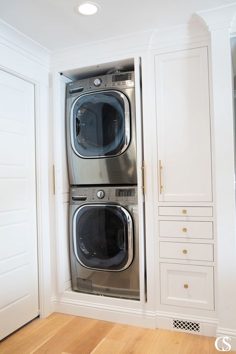 Stairs Laundry, Stacked Laundry Room, Laundry Room Ideas Small Space, Laundry Space, Laundry Cabinets, Laundry Room Closet, Mudroom Laundry Room, Laundry Room Layouts, Laundry Room Renovation