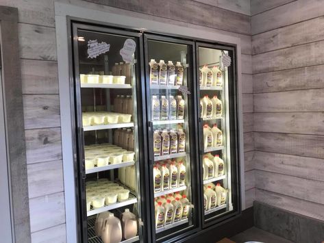 FarmLove - Farm Market Stores | Cabot Creamery Farm Store Display Ideas, Country General Store Ideas, General Store Ideas Small Towns Interior, Small General Store Ideas, Country Market General Store, Farm Market Store, Merchantile Ideas, Farm Shop Ideas Country Stores, Farm Store Display