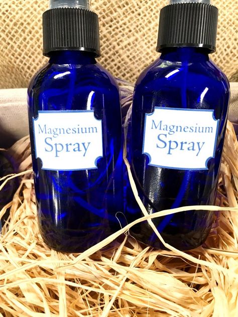 Magnesium Spray Diy, Magnesium Deodorant, Topical Magnesium, Magnesium Oil Spray, Magnesium Spray, Diy Deodorant, Magnesium Oil, Diy Sprays, Diy Cosmetics