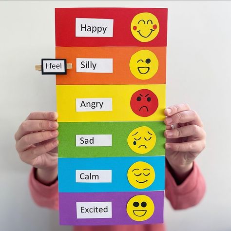 Easy Craft Fun for Kids! on Instagram: “RAINBOW MOOD METER  I am back over @officeworks tomorrow at 11am AEST with another fun family craft project! This week I am making these…” Preschool Senses, Preschool Shapes, Restorative Practices, Emotional Activities, Emotions Preschool, Feelings Activities, Social Emotional Activities, Behaviour Strategies, Shapes Preschool