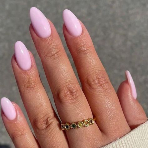 Acrylic Almond Shaped Nails Nails Almond Pink, Almond Nails Pink, Summer Nails Almond, Pink Nail Colors, Pink Chrome Nails, Baby Pink Nails, Milky Nails, Solid Color Nails, Light Pink Nails