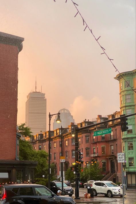 Boston Life, Rain Sunset, Massachusetts Aesthetic, Boston Aesthetic, Academic Comeback, Bf Goals, Fall Nyc, City Rain, Emerson College