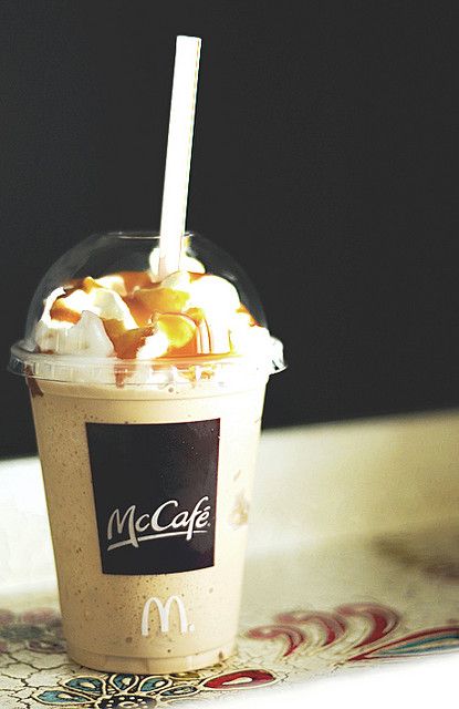 This has become a weakness! McDonald's Caramel Frappe. Mcdonalds Caramel Frappe Recipe, Frappe Recipe Mcdonalds, Mcdonalds Caramel Frappe, Carmel Frappe, Caramel Frappe Recipe, Mcdonalds Recipes, Caramel Frappe, Coffee Frappe, Gluten Free Items