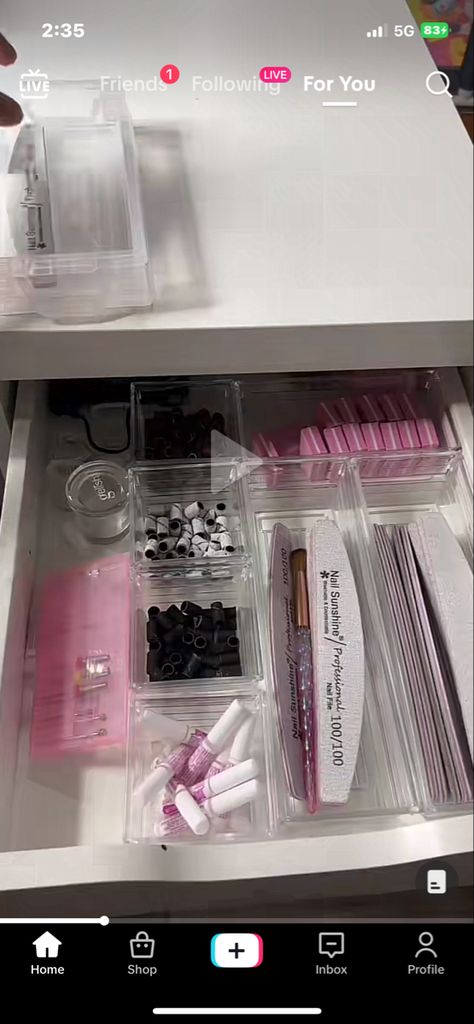 Nail Supply Drawer, Nail Organizer Ideas, Nail Tech Suite Decor, Nail Technician Room Ideas, Nail Tools Organization, Nail Room Essentials, Nail Artist Set Up, Nail Technician Room Decor, Personal Nail Station At Home