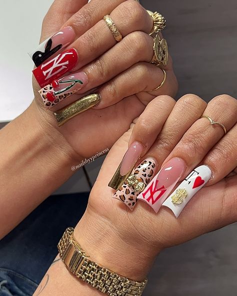 I ❤️ $ Duck Tips from @theluxepack 🎀 Code:PDB to save 🛍️ #explorepage #explorepage✨ #explorepages #explorepageready #explorepageًًً #nailsofinstagram #nailsonfleek #nailsnailsnails #nailsofig #nailsofinsta #y2k #y2knails #nailsoftheweek #losangelesnails Duck Nails 90s, Von Dutch Nails, Airbrush Duck Nails, Duck Nails Inspo Y2k, Own Nails Design, Duck Nails Ideas, Short Duckies Nails, Brown Duck Nails, Dope Nail Designs Square