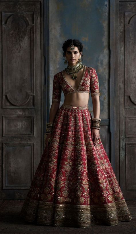 Sabyasachi Heritage Bridal, Sabyasachi Aesthetic, Red Wedding Lehenga, Sabyasachi Lehenga Bridal, Bridal 2024, Bridal Campaign, Sabyasachi Bridal, Latest Bridal Lehenga, Indian Designs