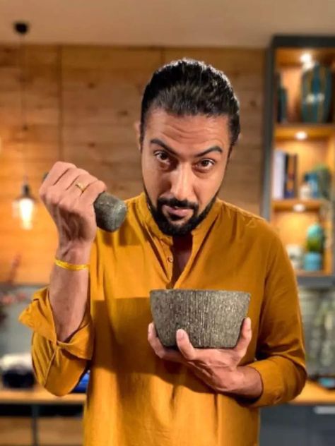 Chef Ranveer Brar's Chaat Masala is all we need in our kitchen Weight Lo, Chaat Masala, Masala Recipe, Coriander Seeds, The Chef, Season 8, Photo Story, Spice Mixes, Savoury Dishes