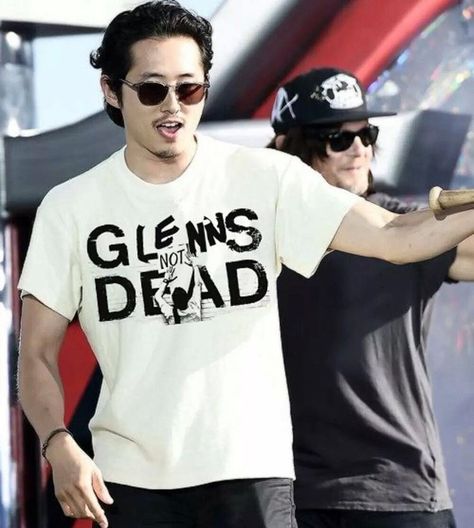 Steve Yeun, Glenn The Walking Dead, Steven Yuen, Glenn Y Maggie, Twd Funny, Glenn Rhee, Twd Memes, Twd Comics, Steven Yeun