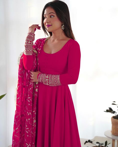 Comment “Link” To Get Details In DM 🩷 Rani Pink Pure Soft Fox Georgette Anarkali Suit Set With Huge Flair, Dupatta & Pant Search “KB 241” On Our Website To Shop 👗 Hurry, Book Fast To Make This Festival Season Unforgettable ✨ Shop Now From www.BahuPalace.com Link In Bio DM/WhatsApp Us At +91 9409911700 💖 Take Screenshot & Send Us To WhatsApp For More Details! Which One You Want To Buy/Inquiry? 🙈 100% Quality Assured Premium Product With Pocket Friendly Price | Free Express Shipping | Cash... Magenta Anarkali, Simple Anarkali Dress, Pink Anarkali Gown, Pink Suits Women, Pink Anarkali Suits, Readymade Blouses Online, Indian Dress Up, Umbrella Dress, Pink Anarkali