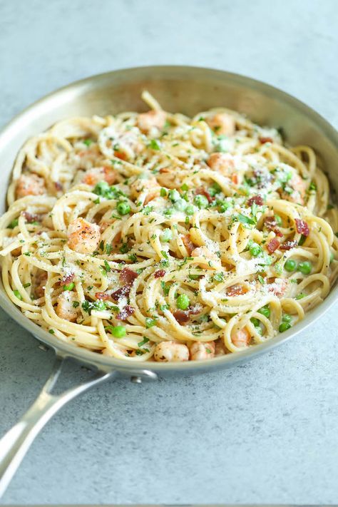 Shrimp Carbonara, Shrimp And Bacon, Bacon Carbonara, Pasta With Shrimp, Juicy Shrimp, Carbonara Recipe, Appetizer Salads, Silver Spoon, Shrimp Recipes