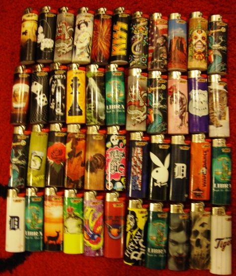 Kitschy Living Lighter Collection Aesthetic, Funny Lighters, Lighter Art, Retro Things, Light Em Up, Bic Lighter, Cool Lighters, Graffiti Style Art, Puff And Pass