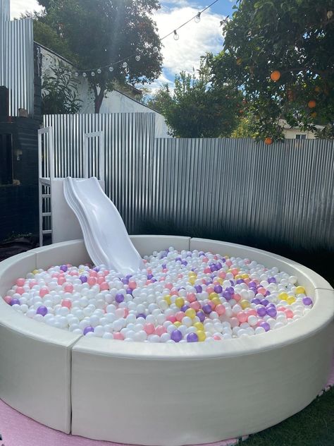 Ball pit experiences Ball Pit Party Ideas, Dog Ball Pit, Outdoor Ball Pit, Ball Pit Birthday Party, Ball Pit Ideas, Ball Pit Party, Diy Ball Pit, Ball Pit With Slide, Barbie Cars