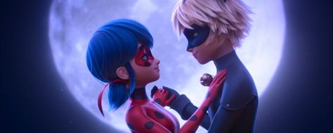 Awakenings Movie, Ladybug E Catnoir, Tikki Y Plagg, Marinette Et Adrien, Noir Movie, Ladybug And Cat Noir, Ladybug Wallpaper, Prințese Disney, Miraculous Wallpaper