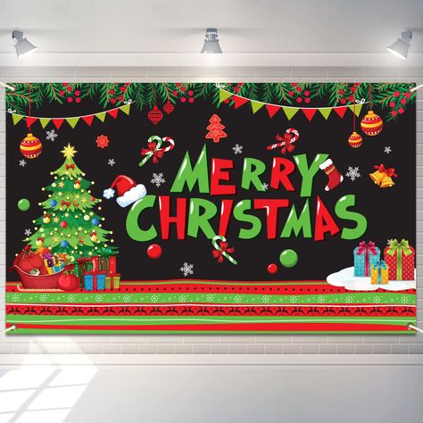 Xmas Photo Booth, Christmas Board Decoration, Christmas Party Backdrop, Classroom Christmas Decorations, Christmas Photo Booth Backdrop, Christmas Bulletin Board, Storing Christmas Decorations, Green Xmas, Christmas Bulletin