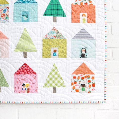 Village Tree PDF Block Pattern - Etsy Village Tree, Bird Quilt Blocks, Paper Piecing Tutorial, House Quilt Block, House Quilt Patterns, English Paper Piecing Quilts, Quilting Designs Patterns, Pen Pattern, Bird Quilt