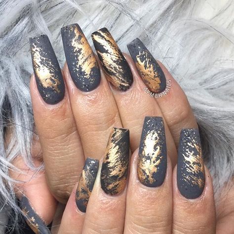 Pedicure Gel, Grey Acrylic Nails, Silk Wrap Nails, Nails 2018, Nude Nail, Nude Nail Designs, Nails Today, Gold Nail, Gray Nails