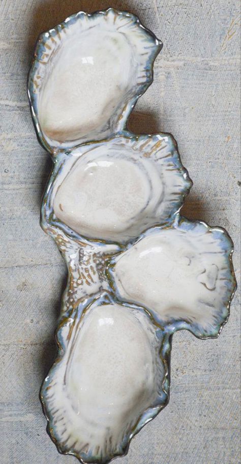 Ocean Shapes, Oyster Decor, Spain And Morocco, Ceramic Oyster, Ceramics Plate, Fashion Course, Cottage Details, Mud Pies, Beach Craft