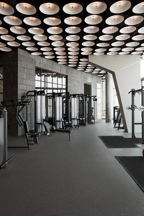 Gym Architecture, Fitness Center Design, Warehouse Gym, Gym Lighting, Gym Design Interior, Hotel Gym, Fitness Boutique, Gym Interior, Deco Luminaire