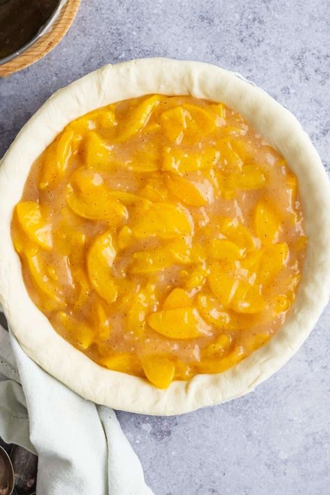 Peach Pie Recipes Easy, Peach Pie Filling Recipes, Peach Crumble Pie, Easy Peach Pie, Peach Pie Recipe, Peach Jello, Summer Fruit Recipes, Fresh Peach Recipes, Fresh Peach Pie