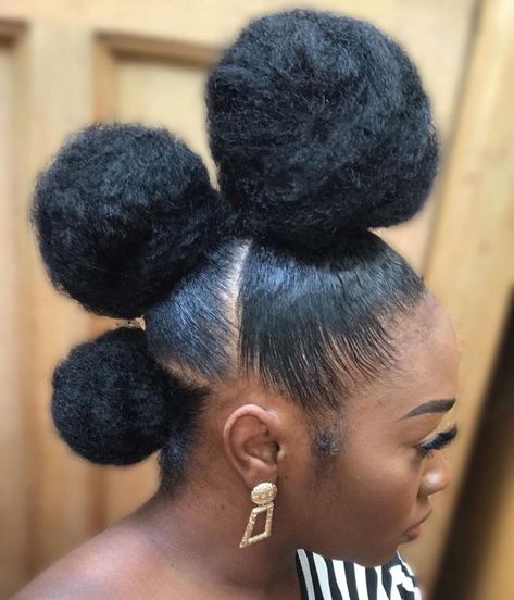 40 Simple & Easy Natural Hairstyles for Black Women. Styles For Natural Hair Black Women, Quick Black Hairstyles, Beyonce Hair, Braiding Styles, Hair Puff, Short Hair Black, Quick Natural Hair Styles, Natural Hairstyle, Ball Hairstyles