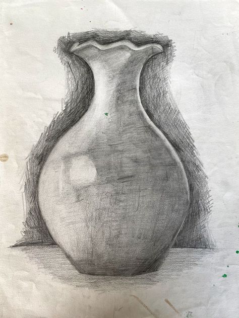 Still Life Pencil Shading Sketch, Shading Drawing Sketches Artworks, Vase Sketch Pencil, Vase Drawing Pencil, Draw Sea Animals, Still Life Pencil Shading, Vase Sketch, Vase Drawing, Draw Sea