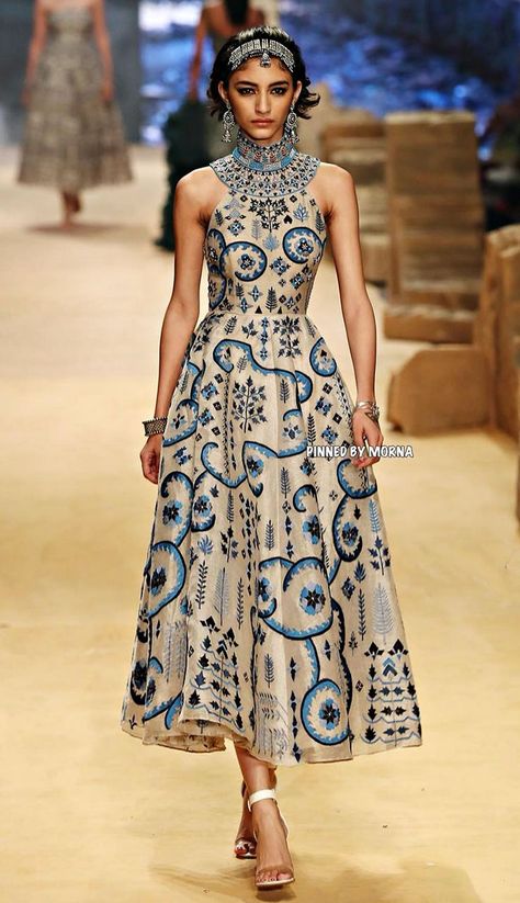 Samant Chauhan - India 🇮🇳 Samant Chauhan, Fashion Weeks, Halter Dress, Wedding Ideas, Fashion Week, Fashion Inspo, India