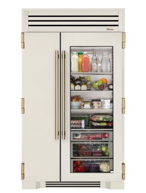 I designed a custom True 48 Glass Door on the True Residential website! Glass Front Refrigerator, True Refrigerator, Big Refrigerator, Glass Door Fridge, True Residential, Glass Door Refrigerator, Dream Flat, House Plans Design, Glass Fridge