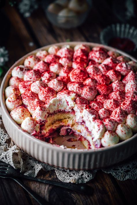 Lychee & Raspberry Tiramisu - Sugar et al Chocolate Raspberry Tiramisu, Lychee Deserts, Pink Tiramisu, Lychee Dessert, Raspberry Charlotte, Lychee Cake, Food Truck Desserts, Raspberry Tiramisu, Tiramisu Recipes