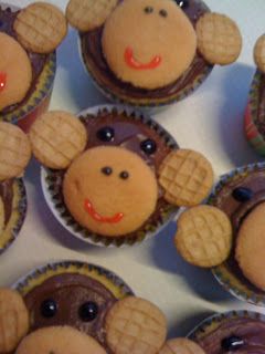 Monkey Party Ideas, Monkey First Birthday, Sock Monkey Party, Monkey Cupcakes, Curious George Birthday Party, Monkey Birthday Parties, Monkey Party, Curious George Party, Curious George Birthday