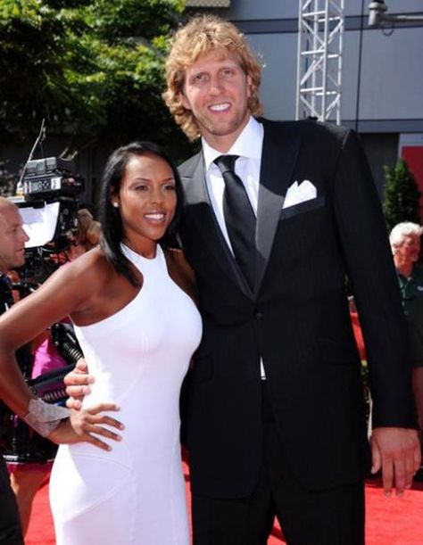 NBA star Dirk Nowitzki married Jessica Olsson, sister of twin Swedish footballers Martin and Marcus Olsson, in 2012. Their first daughter, Malaika, was born in 2013. Famous Interracial Couples, Interracial Celebrity Couples, White Celebrities, Mixed Race Couple, Interracial Couples Bwwm, Black Woman White Man, Interracial Family, Dirk Nowitzki, Interacial Couples