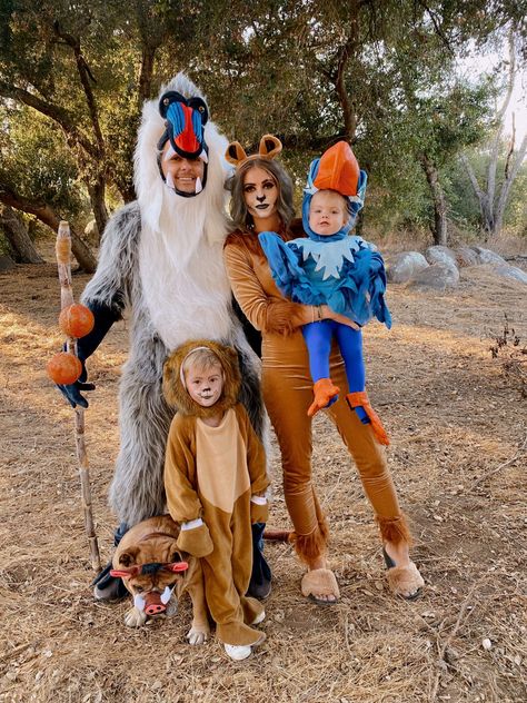 Top San Diego blogger, Navy Grace, loves to dress up her entire family every Halloween. Come find inspiration with these Family Costumes. Family Costume Theme Ideas, Greek God Family Costume, Lion Family Halloween Costume, Baby Lion Costume Family, Family Of Six Halloween Costumes, Family Of 3 Halloween Costumes Disney, Epic Family Halloween Costumes, Lion Family Costume, Family Hollowed Costumes