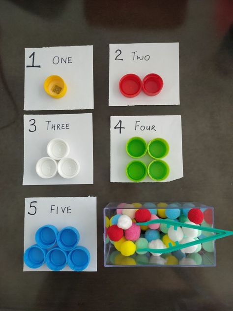 Color Matching + Counting Activity for Kids    Today i am going to share this simple counting and matching activity that most kids will enjoy. Oppgaver For Barn, Number Activity, Counting Activity, Aktiviti Kanak-kanak, Montessori Toddler Activities, Preschool Colors, Shapes Preschool, Senior Activities, Numbers Preschool