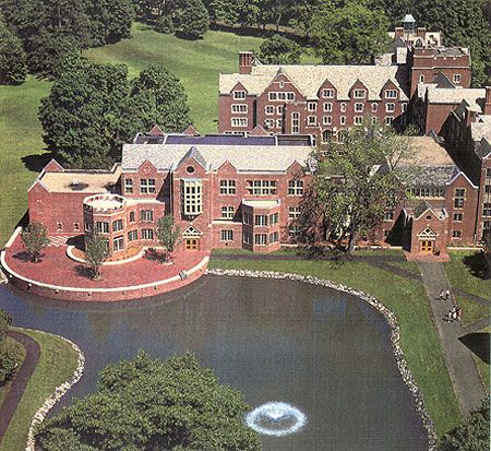 Watertown, Connecticut - Taft School Taft Boarding School, Taft School Aesthetic, Charter School Aesthetic, Prufrock Preparatory School, Miller Grove, Taft School, Castle Vibes, Boarding School Life, Witch Brew