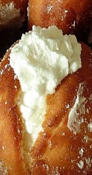 Donut With Filling, Whipped Cream Filled Donut, Donuts With Cream Filling, Baked Cream Filled Donut Recipes, Angel Cream Filling, Dunkin Donuts Vanilla Cream Filled Donut, Donuts Filling Recipe, Cream Filled Doughnuts Donut Recipes, Vanilla Cream Donut Filling Recipe