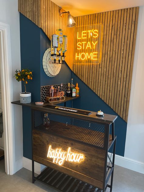 Bar Wall Color Ideas, Mini Bar On Wall, Bar Entryway Ideas, Home Bar Decor Ideas Accent Walls, Bar Wall Apartment, Mini Wall Decor, Tiny Cocktail Bar, Apartment Mini Bar Ideas, Bar Living Room Ideas Small Spaces