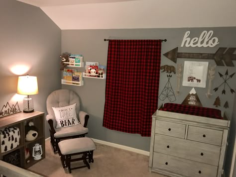 Buffalo Plaid Nursery, Plaid Nursery, Boy Nursery Themes, Baby Boy Nursery Themes, Woodland Nursery Theme, Baby Boy Room Nursery, Nursery Room Boy, Nursery Theme, Baby Boy Nursery