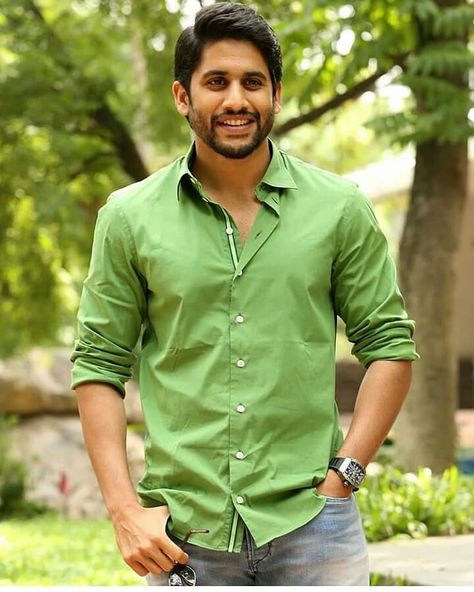 Naga Chaitanya Hd Wallpapers, Telugu Hero, Naga Chaitanya, Good Morning Happy Sunday, New Photos Hd, Facebook Profile Picture, Awesome Beards, Dressing Style, Latest Mobile