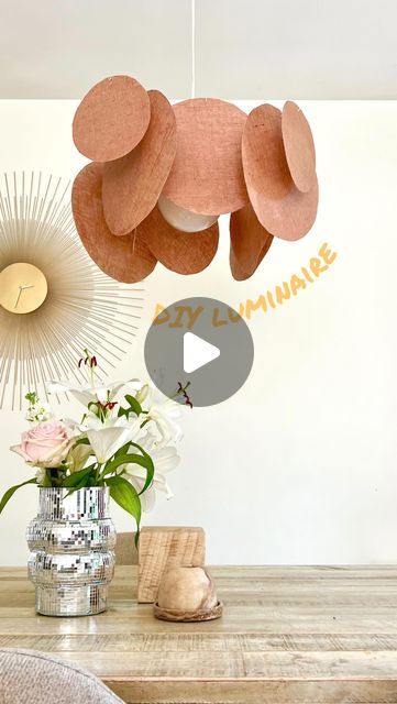 Diy Japandi Lamp, Handmade Lamps Ideas, Diy Suspension Luminaire, Suspension Diy, Diy Ceiling Light, Diy Lustre, Diy Lamp Ideas, Japandi Lamp, Lampshade Diy