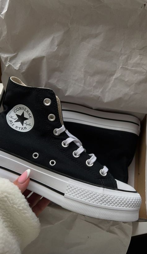 Boty Converse, Color Converse, Chuck Taylor All Star Lift, New Converse, Mens High Tops, Converse Chuck Taylor All Star, Converse All Star, Chuck Taylor Sneakers, Chuck Taylor All Star